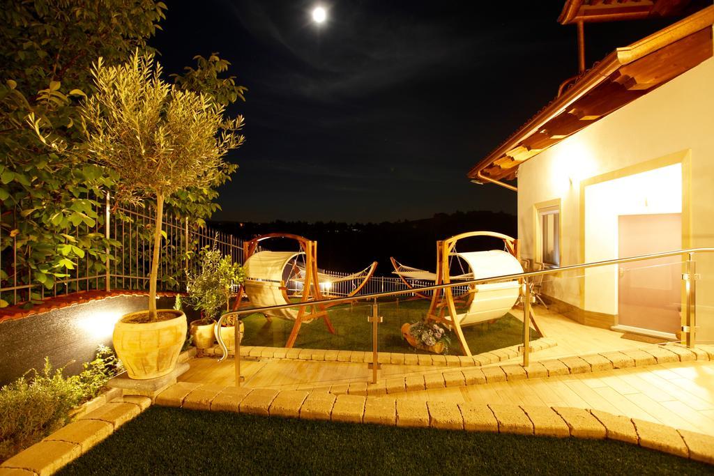 Wellness Suite Na' Canuna' Roddi Exterior photo